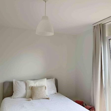 Appartement Calme Et Lumineux De 2,5 Pces Proche Lausanne Ecublens  Exteriör bild