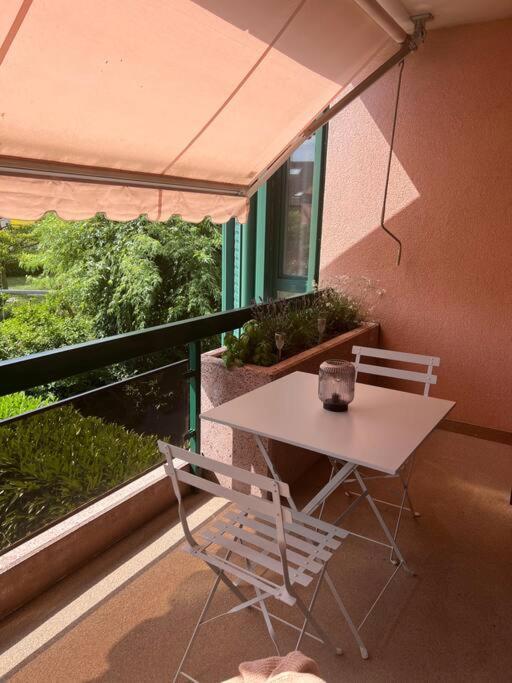 Appartement Calme Et Lumineux De 2,5 Pces Proche Lausanne Ecublens  Exteriör bild