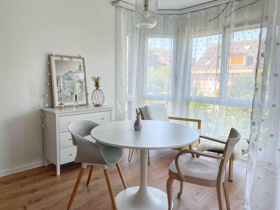 Appartement Calme Et Lumineux De 2,5 Pces Proche Lausanne Ecublens  Exteriör bild